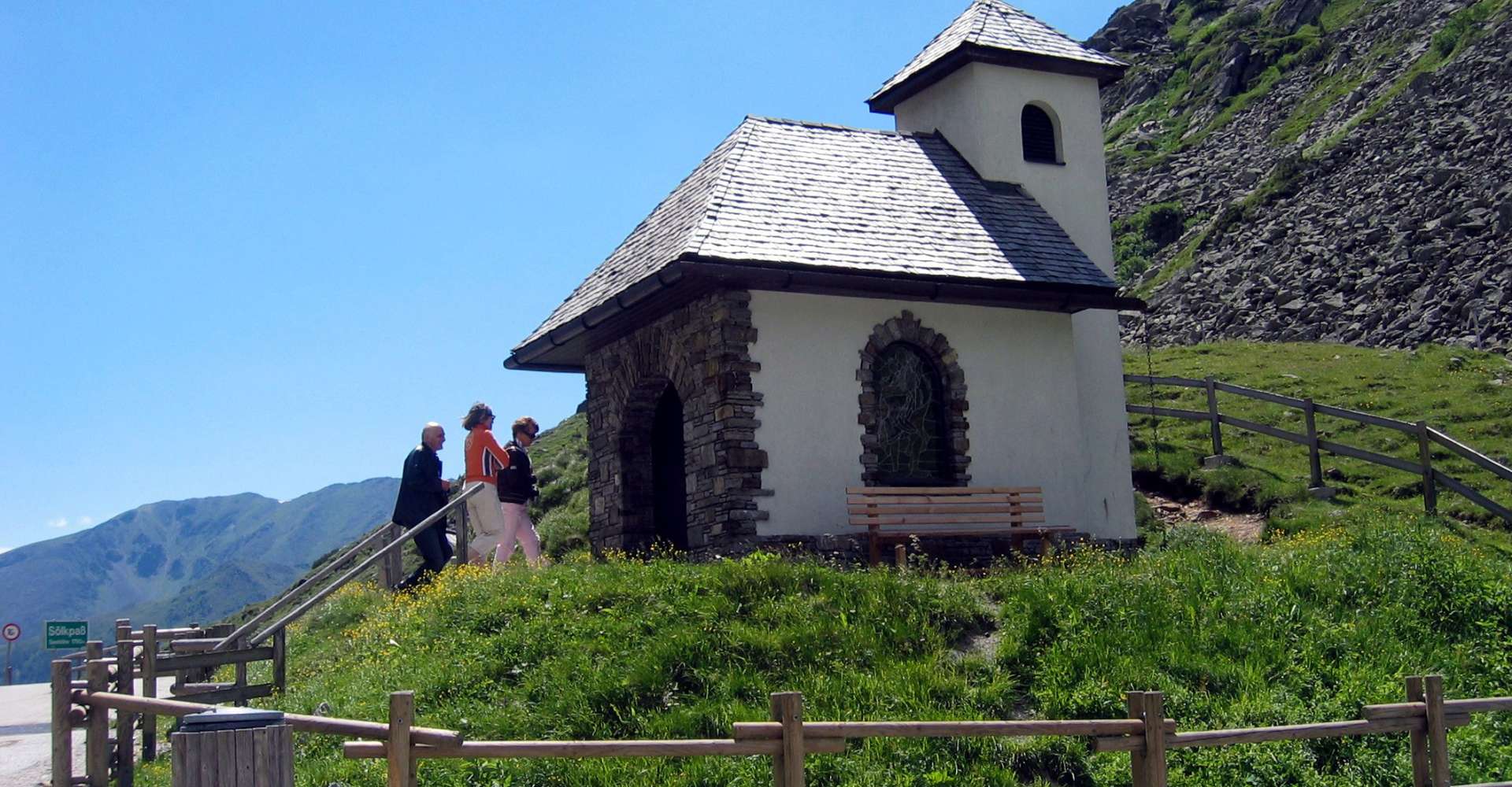 <p>Sölkpasskapelle im Naturpark Sölktäler ist auf jedenfall einen Stop auf der Tour wert. </p> Copyright:Naturpark Sölktäler