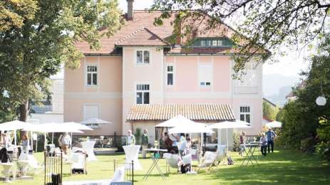 Villa Ingeborg, ein weißer Gartentraum
