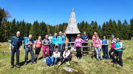 Hiking with Micha - spring mountain hike to Papst-Bürstling